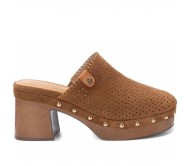 Δερμάτινα Mules Carmela 162220 Κάμελ