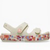 Girls Sanadals Crocs - crocband cruiser glow Confetti 212527-2MK Εκρού